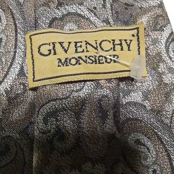 GIVENCHY Monsieur tie